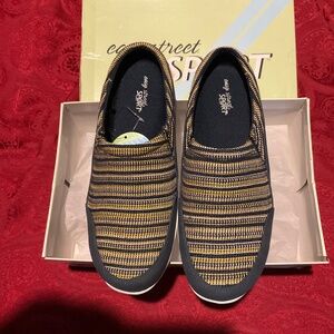 Easy Street Fleet Women’s Athliesure Shoe Mule Navy/Navy Multi Size 10 NWT